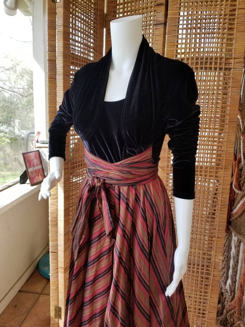Vintage Karen Alexander silk velvet gown with flattering stretch wrap bodice and belt size 6