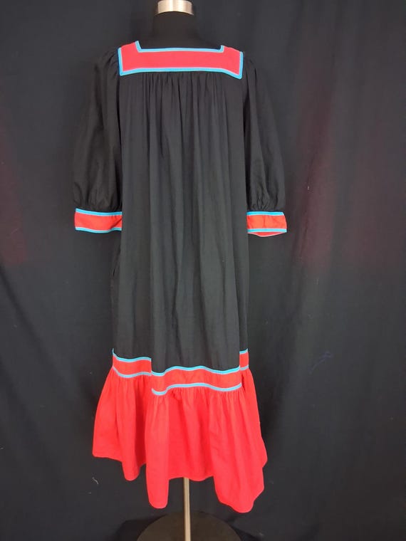 Southern image black applique housedress