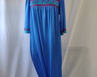 Vintage Kickernick long sleeve slinky caftan gown