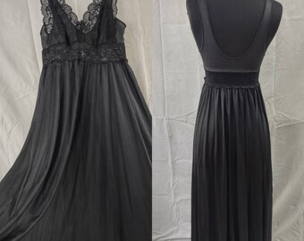 Black stretch nightgown