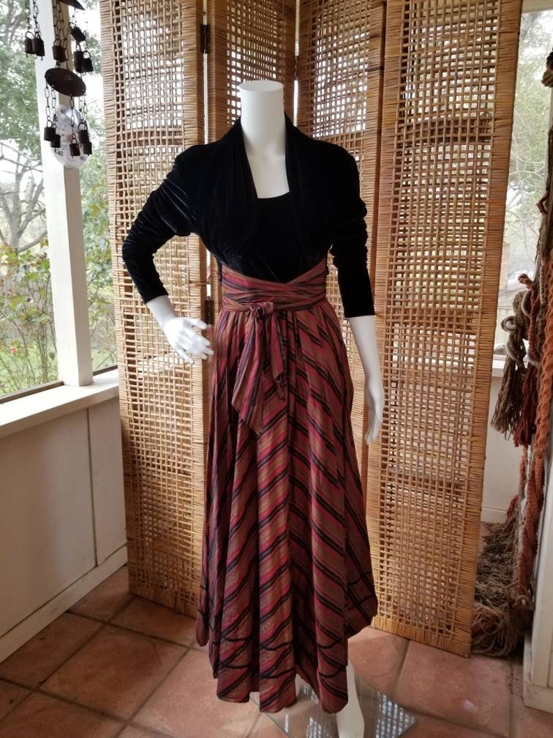 Vintage Karen Alexander silk velvet gown with flattering stretch wrap bodice and belt size 6