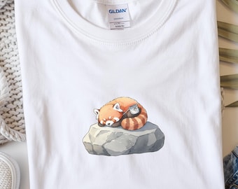 Camiseta de escalada con panda rojo durmiendo / Regalo para el día de descanso en búlder, linda camiseta gráfica de escalador, camiseta de animal de acuarela, bolsa de magnesio para escalada en roca