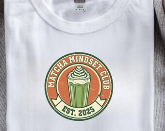 Camiseta del Matcha Mindset Club / Regalo retro para amantes del matcha, camiseta con gráfico estético de bienestar, camiseta vintage de té verde, ropa bonita del Iced Latte Club