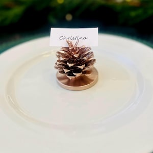 Rose Gold Pine Cone Place Card Holder • Wedding Table Setting • Party Name Card Holder • Rustic Elegant Table Décor • Pine Cone Table Scape