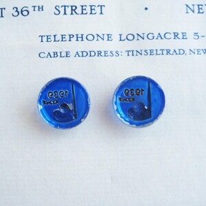 1 Pair Vintage Antique Blue 1939 World's Fair Glass Button Cabochons Jewelry RARE image 2