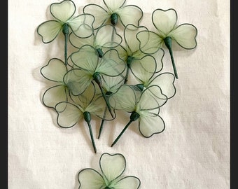 12 pcs Vintage Green St Patrick’s Shamrocks Original Stock