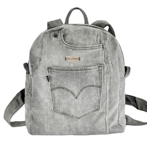 Grijze spijkerrugzak • Uniseks geüpcycled rugzak • Handgemaakt van gerecyclede Levi's Jeans • Duurzame spijkertas
