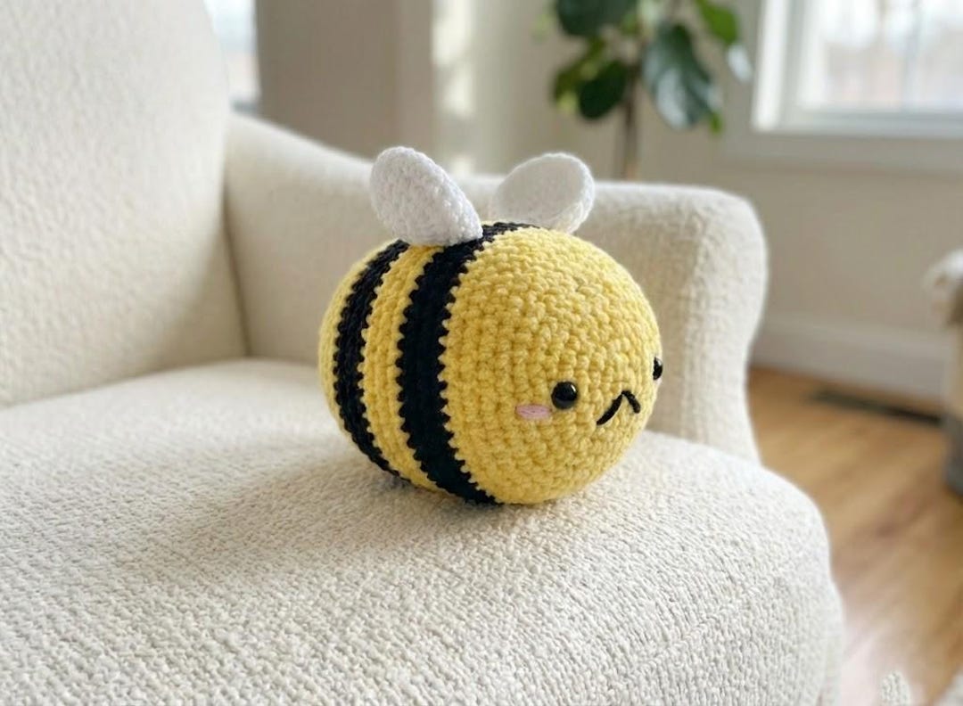 Amigurumi Bee Crochet Pattern PDF – Cute Bumble Bee Tutorial – Easy ...
