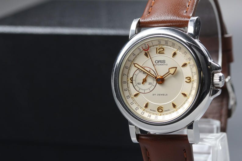 Oris pointer date 7467 automatic small second men's watch [near mint paper] image 1