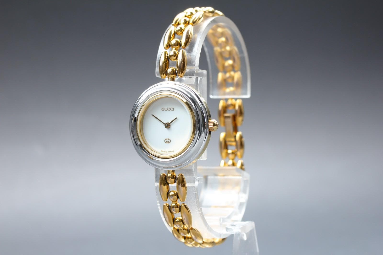 Gucci gold vintage watch - Etsy 日本