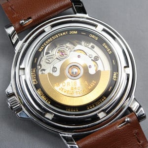 Oris pointer date 7467 automatic small second men's watch [near mint paper] image 9