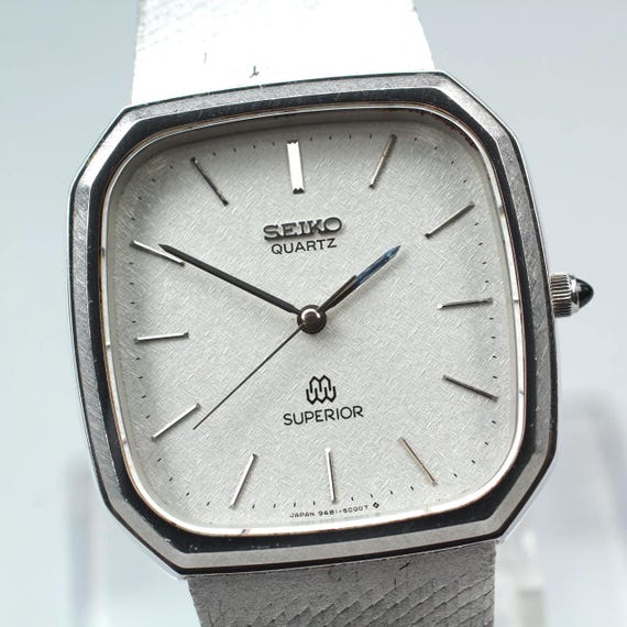 SEIKO SUPERIOR 9481-5000 ツインクォーツ メンズ SEIKO Superior Twin 9481-5000 Silver Dial 32mm Men's Quartz Watch