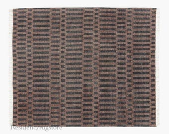 Hand-Knotted Oushak Wool Rug: Black ,Brown Persian Style