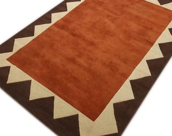 Tappeto in lana trapuntato a mano color terracotta, tappeto geometrico in stile sud-ovest, decorazione per soggiorno.