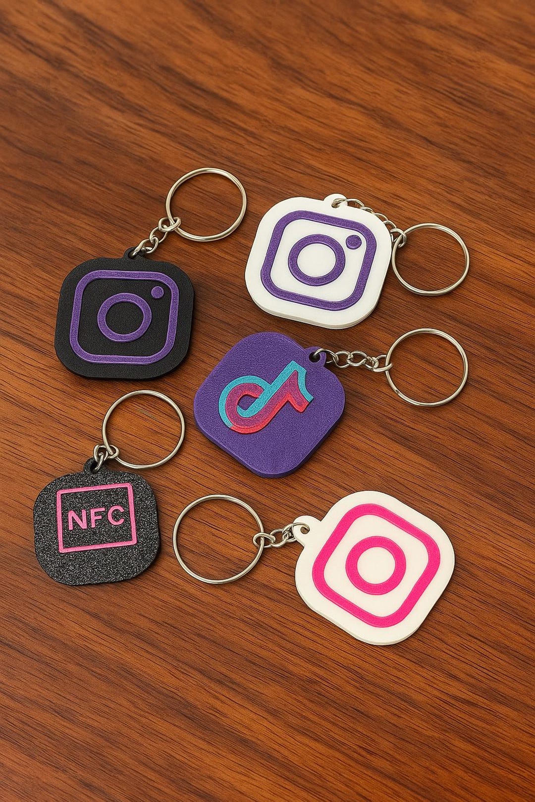 3D Printed Social Media Keychain – Instagram / Tiktok / NFC ...