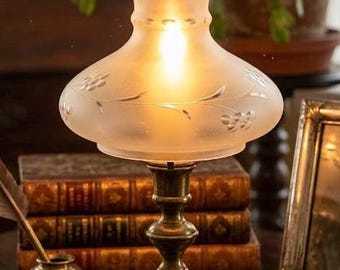 Vtge Etched Glass Lamp Shade Hurricane Gone w The Wind Style Parlor Antique