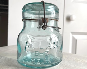BLUE Antique Atlas E-Z Seal Canning Jar AQUA Pint Glass, Wire Bale Lid