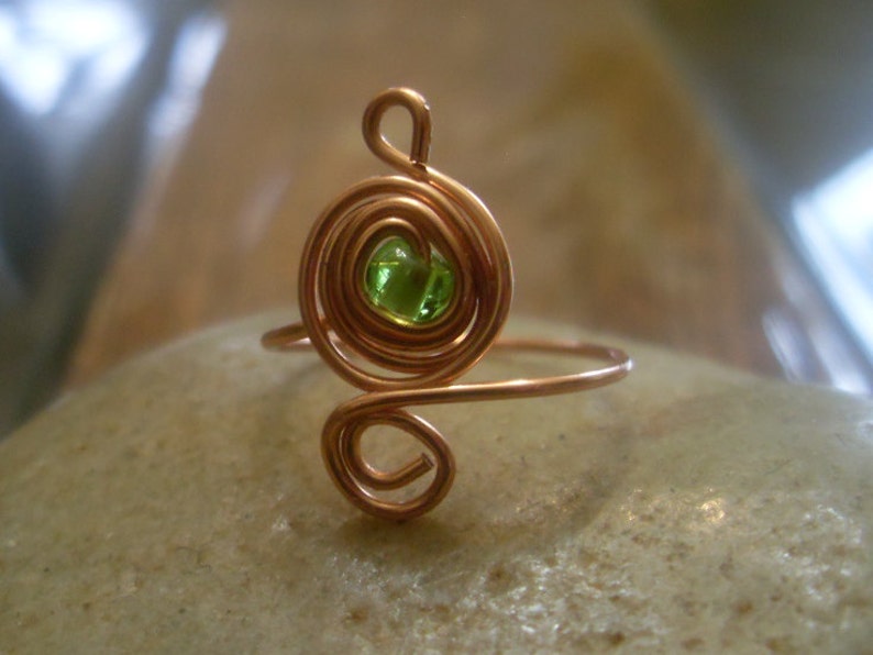 Green Goddess toe ring image 1