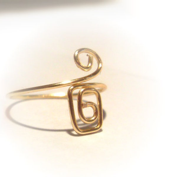 Square Swirl Egyptian Style Toe Ring//Continuation of Life//Inner Soul