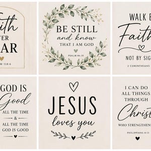 Puede incluir: Una colección de seis impresiones artísticas cuadradas con citas inspiradoras y detalles florales. Las impresiones presentan frases como "Fe sobre el miedo" y "Jesús te ama" en tipografía elegante, con ilustraciones botánicas.