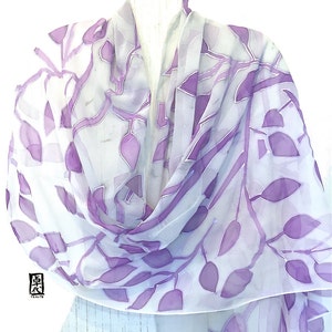 Purple Scarf Silk, Hand Painted Silk Shawl, Gray and Purple Shawl, Lavender Purple Woodcut Vine Leaves, Silk Chiffon Scarf, 22x90 inches