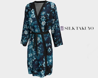 Peignoir Kimono long, Japanese Kimono Robe, Dark Blue Long Kimono Robe, Midnight Clematis Vine