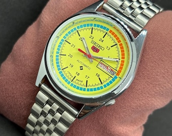 Vintage Seiko 5 Automatic Men’s Wrist Watch | Refurbished Day-Date Mechanical Timepiece