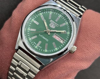 Vintage Seiko 5 Automatic Men’s Wrist Watch | Refurbished Day-Date Mechanical Timepiece