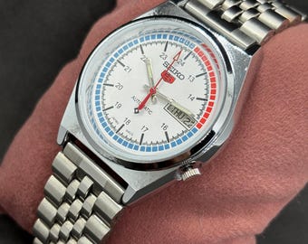 Vintage Seiko 5 Automatic Men’s Wrist Watch | Refurbished Day-Date Mechanical Timepiece