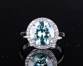 Handmade 925 Silver Moissanite Engagement Ring for Women – 7 Carat Lab Created Center Stone with Zircon Halo – Custom Fit Solitaire Ring
