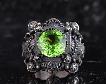 Green Peridot Men Ring - 925 Sterling Silver Statement Ring - Handmade Vintage Gemstone Ring