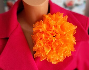 Broche de flor naranja, broche elegante de flor de Organza, broche de flor de gran tamaño, broche de moda, flor grande, regalo Original para mujer, flor grande