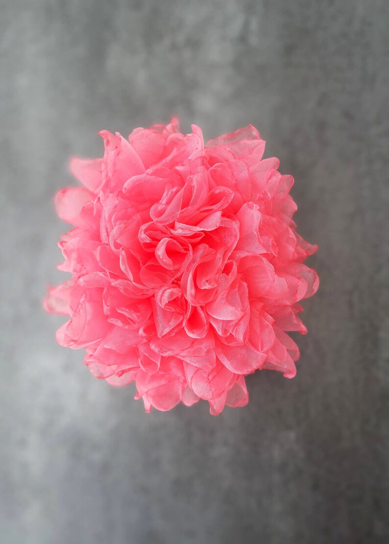 Broche Fleur Strass Cristal Pour Femmes - Diamètre 3,8 Cm - Idéal Pour Mariage, Soirée, Cadeau - Plaqué Or/argent Hypoallergénique - 13