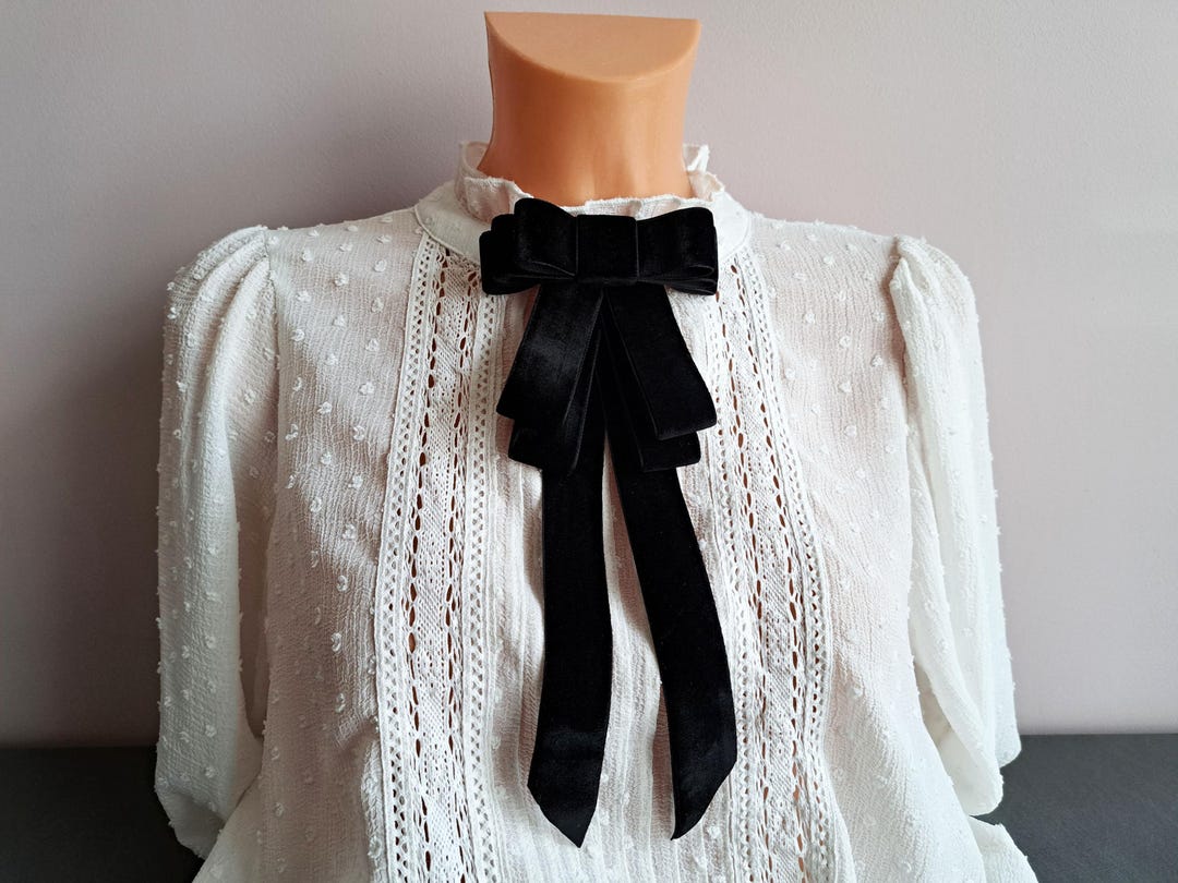 Black Velvet Ribbon Tie Brooch, Handmade Bow-tie Brooch for Women ...