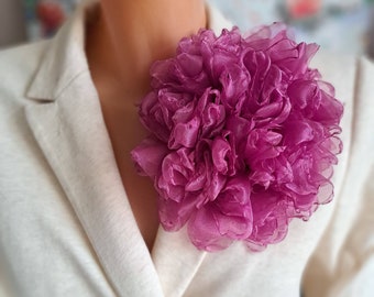 Lilac flower brooch Organza flower Large flower pin Fashion floral broach Gift for mom Elegant flower brooch for woman Party brooch