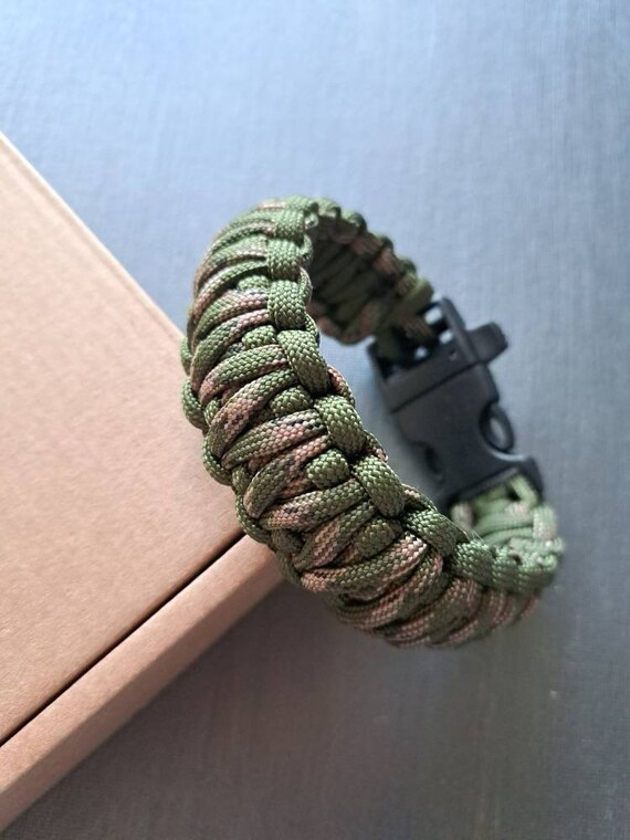 Pulsera de supervivencia Paracord para hombres Pulsera militar paracord  Pulsera de cuerda Pulsera de novio Pulsera de escalada -  España