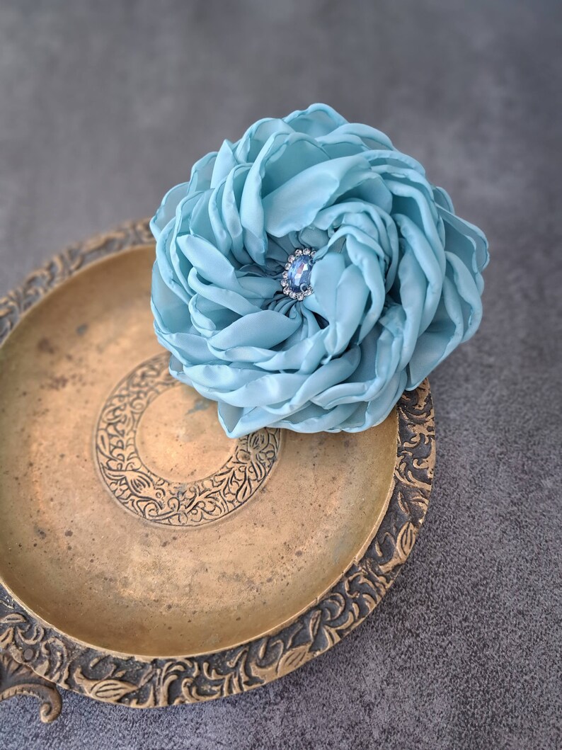 Blue Flower Pin Elegant Floral Brooch for Women Fashion Brooch Etsy