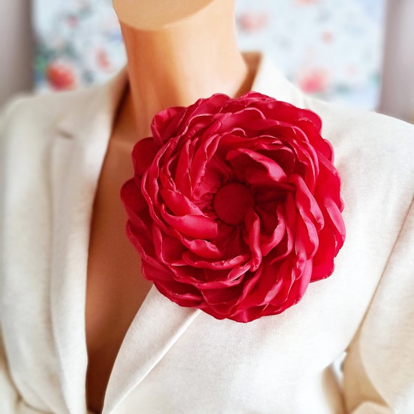 Rote Blume Brosche Geschenk für Frauen Mode Blume Pin für Frauen Elegante Stoff Blume Brosche Große Blume Pin Party Brosche Zarte Rose