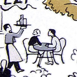 Peut inclure: Un serveur portant un plateau avec trois bouteilles de vin, se dirigeant vers un couple assis &agrave; une table &agrave; l'ext&eacute;rieur d'un caf&eacute;.