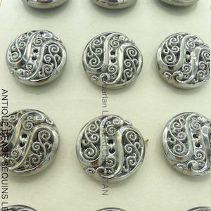 12 anciens boutons de verre 2.2 cm