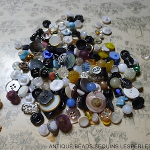 100 boutons vintage verre