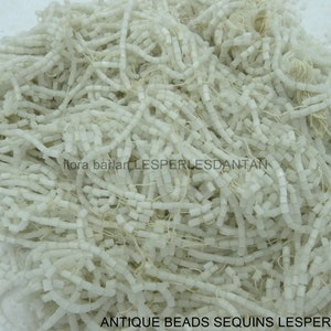 2.5mm bugles glass beads white satin antique hank 1920s