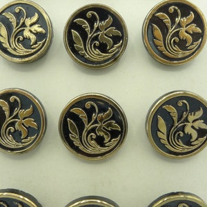 22mm 12 anciens boutons de verre tcheque