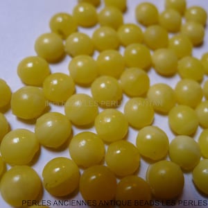 7mm cabochons (60)p vintage 1920sbeads nailhead