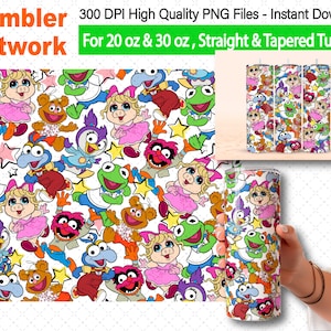 Puede incluir: Un diseño digital con un patrón repetitivo de varios personajes de los Muppets, incluyendo Miss Piggy, Kermit la Rana, Animal y Fozzie Bear. El diseño es adecuado para usar en vasos de 20 oz y 30 oz.