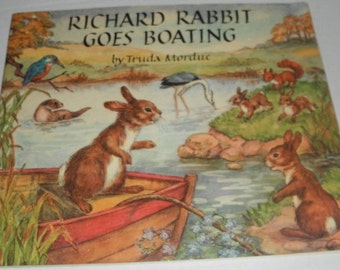 Richard Rabbit Goes Boating by Truda Mordue Vintage Softcover book 1978