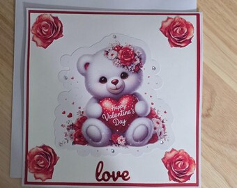 Feliz Día de San Valentín, oso blanco (en blanco por dentro)