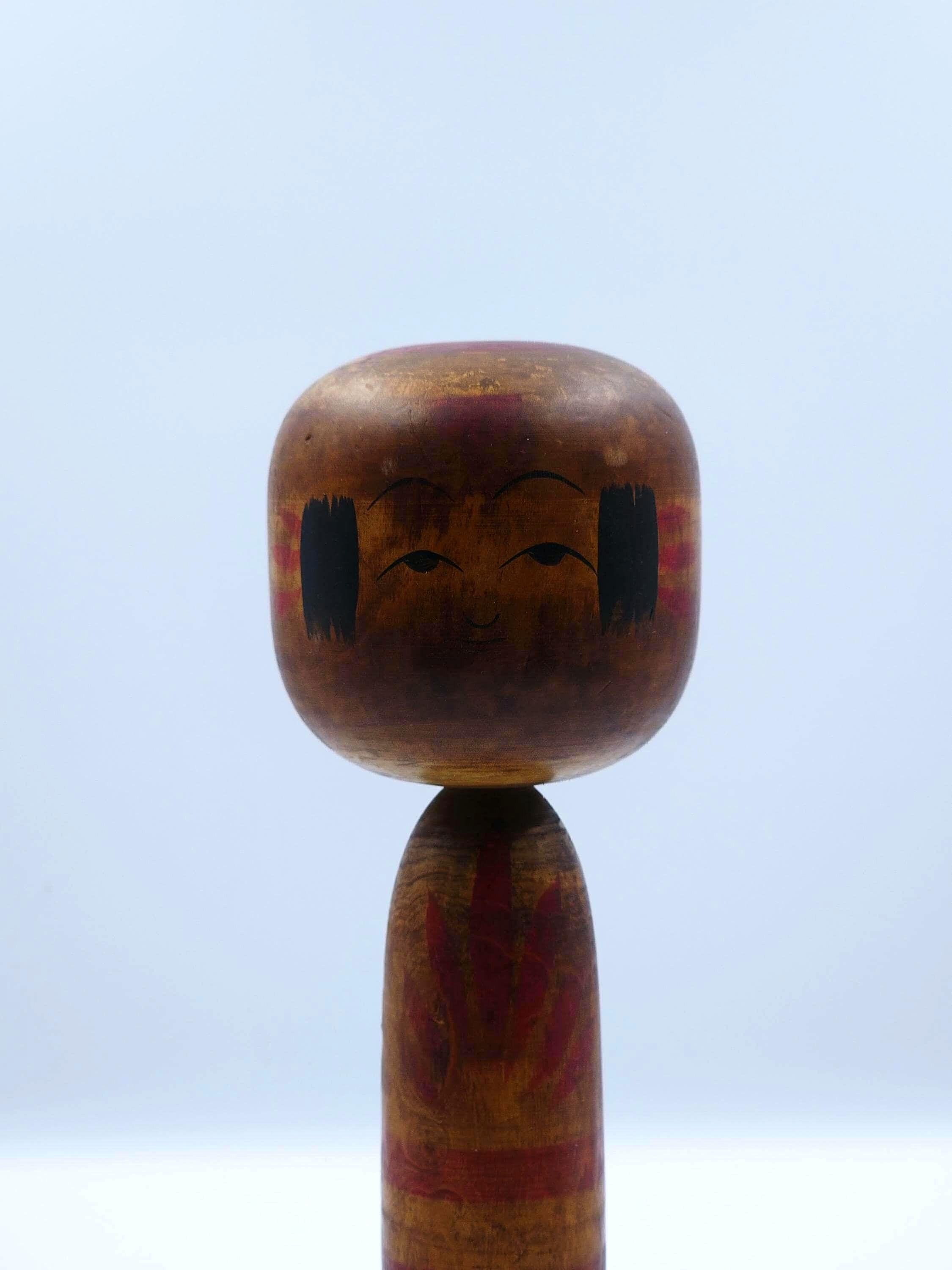 Poupée Naruko Kokeshi vintage peinte à la main, signée Poupée Naruko Kokeshi vintage peinte à la main, signée