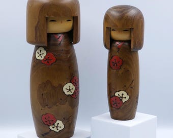 卯三郎作の繊細な花模様がかわいい木製こけし - Etsy 日本
