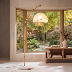 Lámpara de pie de bambú de lujo con forma de arco | Lámpara de pie curva vintage con base de mármol | Iluminación ambiental cálida para la sala de estar y decoración nocturna acogedora